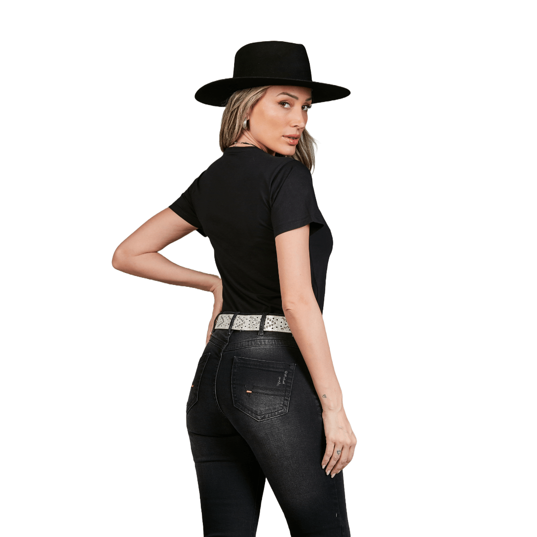 T-Shirt Feminina Estampada e Bordada PP